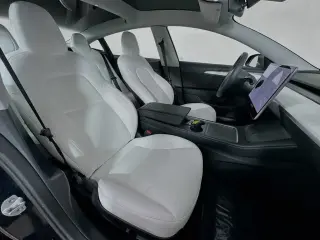 Tesla Model 3 2021 Standard Range Plus 4dr Sedan