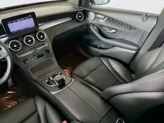 Mercedes-Benz GLC 2018 GLC 300 4dr SUV