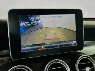 Mercedes-Benz GLC 2018 GLC 300 4dr SUV
