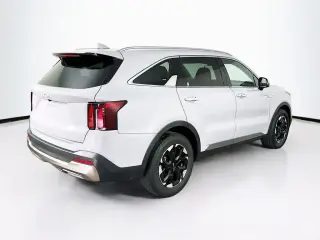 Kia Sorento 2024 S 4dr SUV