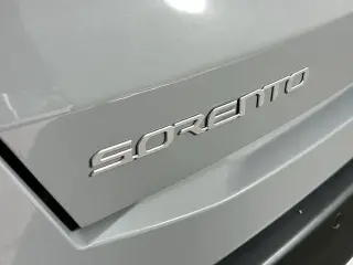 Kia Sorento 2024 S 4dr SUV