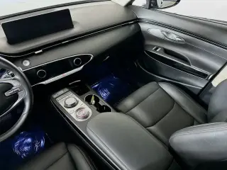 Genesis GV70 2025 AWD 2.5T Standard 4dr SUV