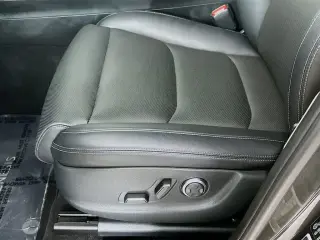Genesis GV70 2025 AWD 2.5T Standard 4dr SUV