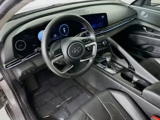 Hyundai ELANTRA 2022 Limited 4dr Sedan