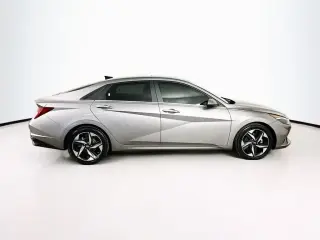 Hyundai ELANTRA 2022 Limited 4dr Sedan