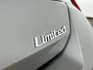 Hyundai ELANTRA 2022 Limited 4dr Sedan