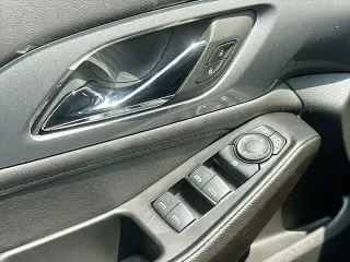 Chevrolet Traverse 2023 4x4 LT Cloth 4dr SUV