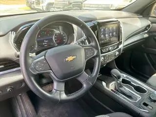 Chevrolet Traverse 2023 4x4 LT Cloth 4dr SUV