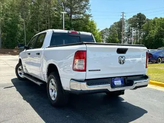 Ram 1500 2024 4x2 Big Horn 4dr Crew Cab 5.6 ft. SB Pickup