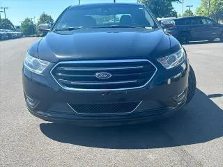 Ford Taurus 2017 Limited 4dr Sedan