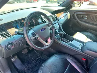Ford Taurus 2017 Limited 4dr Sedan