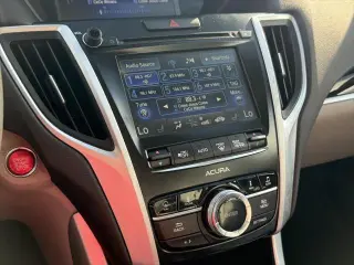 Acura TLX 2015 V6 4dr Sedan w/Technology Package