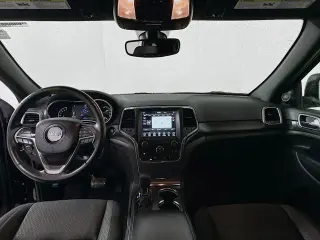 Jeep Grand Cherokee 2018 4x4 Upland 4dr SUV