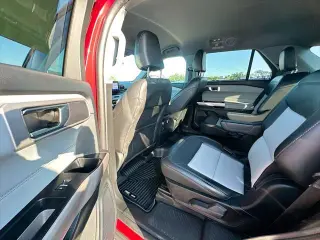 Ford Explorer 2023 XLT 4dr SUV