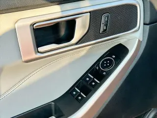 Ford Explorer 2023 XLT 4dr SUV
