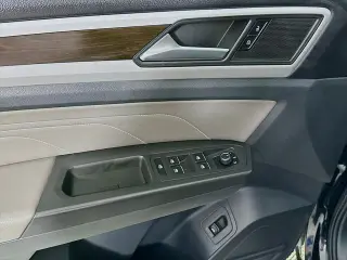 Volkswagen Atlas 2023 V6 SE 4dr SUV w/Technology