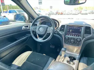 Jeep Grand Cherokee 2018 4x2 Laredo 4dr SUV