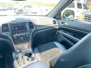 Jeep Grand Cherokee 2018 4x2 Laredo 4dr SUV