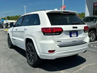 Jeep Grand Cherokee 2018 4x2 Laredo 4dr SUV