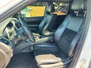 Jeep Grand Cherokee 2018 4x2 Laredo 4dr SUV