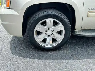 GMC Yukon 2013 4x2 SLE 4dr SUV