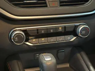 Nissan Altima 2022 2.5 SR 4dr Sedan