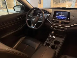 Nissan Altima 2022 2.5 SR 4dr Sedan