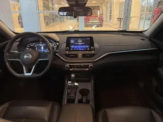 Nissan Altima 2022 2.5 SR 4dr Sedan