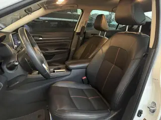 Nissan Altima 2022 2.5 SR 4dr Sedan