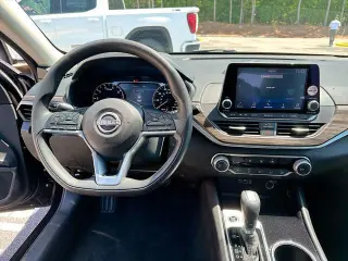 Nissan Altima 2024 2.5 SV 4dr Sedan