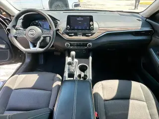 Nissan Altima 2024 2.5 SV 4dr Sedan
