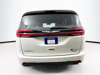 Chrysler Pacifica Hybrid 2021 Touring L 4dr Mini-Van