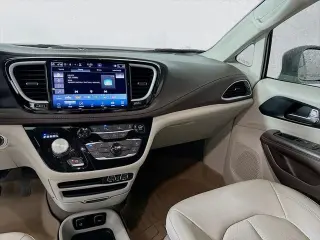 Chrysler Pacifica Hybrid 2021 Touring L 4dr Mini-Van