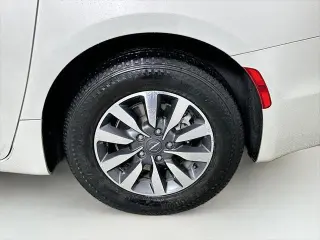 Chrysler Pacifica Hybrid 2021 Touring L 4dr Mini-Van