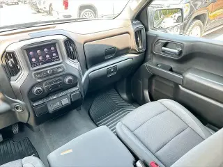 Chevrolet Silverado 1500 2023 4x2 Custom 4dr Crew Cab 5.8 ft. SB