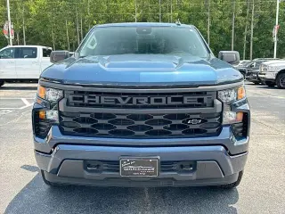 Chevrolet Silverado 1500 2023 4x2 Custom 4dr Crew Cab 5.8 ft. SB