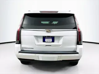 Cadillac Escalade 2018 4x4 Luxury 4dr SUV