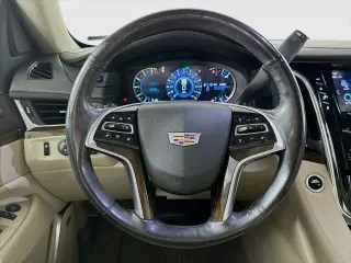 Cadillac Escalade 2018 4x4 Luxury 4dr SUV