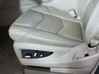 Cadillac Escalade 2018 4x4 Luxury 4dr SUV