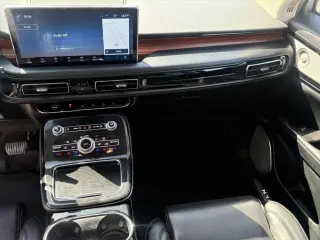 Lincoln Nautilus 2023 AWD Reserve 4dr SUV