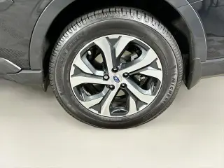 Subaru Outback 2021 AWD Touring XT 4dr Crossover