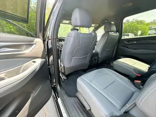 Buick Enclave 2023 4x4 Essence 4dr Crossover