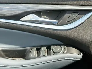 Buick Enclave 2023 4x4 Essence 4dr Crossover