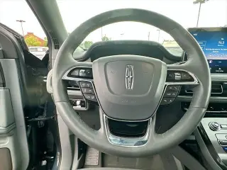 Lincoln Nautilus 2023 Reserve 4dr SUV