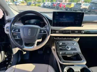 Lincoln Nautilus 2023 AWD Reserve 4dr SUV