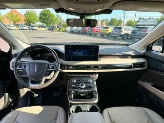 Lincoln Nautilus 2023 AWD Reserve 4dr SUV