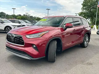Toyota Highlander 2021 AWD Platinum 4dr SUV
