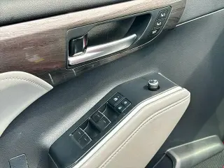 Toyota Highlander 2021 AWD Platinum 4dr SUV