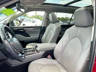 Toyota Highlander 2021 AWD Platinum 4dr SUV