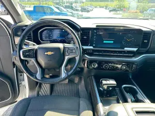 Chevrolet Silverado 1500 2022 4x4 LT 4dr Crew Cab 5.8 ft. SB w/1LT